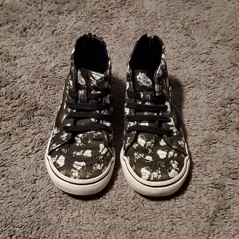 Vans Snoopy Toddler Shoe Size 9c